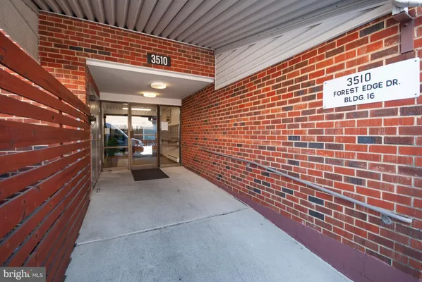 Property Slideshow image 3 of 5 | 3510 forest edge dr 2d, Silver Spring, MD, 20906