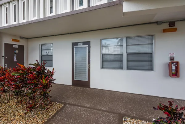 Property Slideshow image 2 of 52 | 1053 hythe c, Boca Raton, FL, 33434