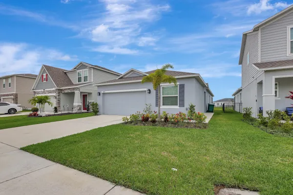 Property Slideshow image 2 of 35 | 10853 sw vasari way, Port Saint Lucie, FL, 34987