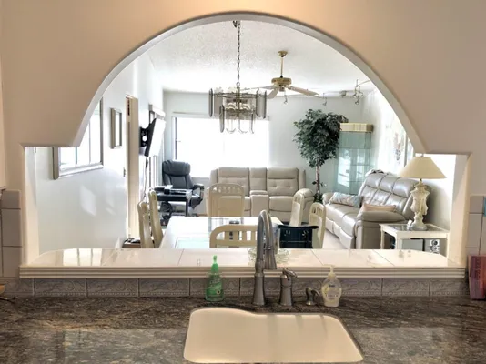 Property Slideshow image 3 of 25 | 7633 tahiti ln 204, Lake Worth, FL, 33467