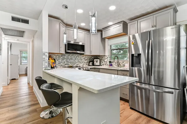 Property Slideshow image 2 of 46 | 204 ellesmere d, Deerfield Beach, FL, 33442