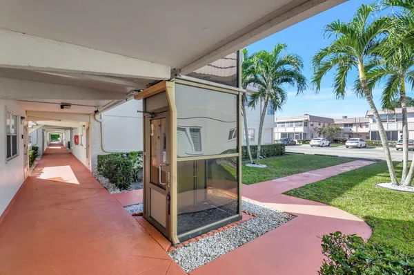 Property Slideshow image 3 of 58 | 325 saxony g, Delray Beach, FL, 33446