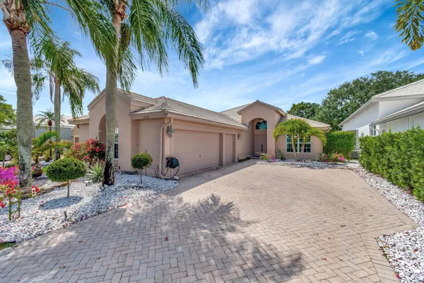 Property Slideshow image 2 of 47 | 6429 three lakes ln, Boynton Beach, FL, 33437