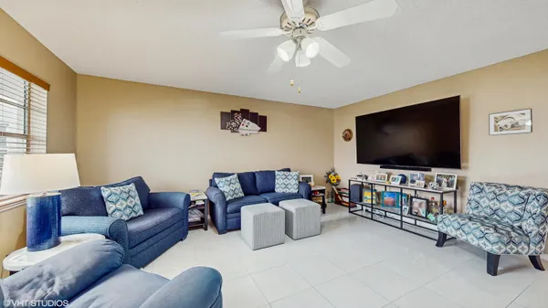 Property Slideshow image 2 of 26 | 310 burgundy g, Delray Beach, FL, 33484