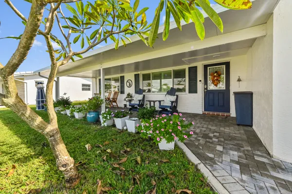 Property Slideshow image 3 of 30 | 1708 sw 18th st, Boynton Beach, FL, 33426