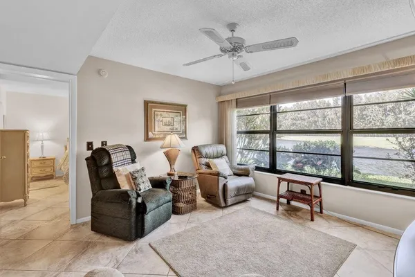 Property Slideshow image 3 of 35 | 9 plantation dr 104, Vero Beach, FL, 32966