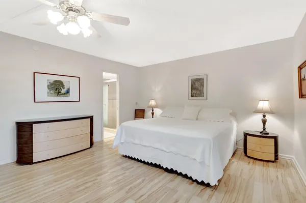 Property Slideshow image 2 of 75 | 2043 cambridge c, Deerfield Beach, FL, 33442