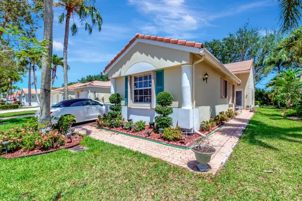 Property Slideshow image 3 of 68 | 15432 rosaire ln, Delray Beach, FL, 33484
