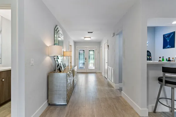 Property Slideshow image 2 of 39 | 21188 juego cir # 17-a, Boca Raton, FL, 33433