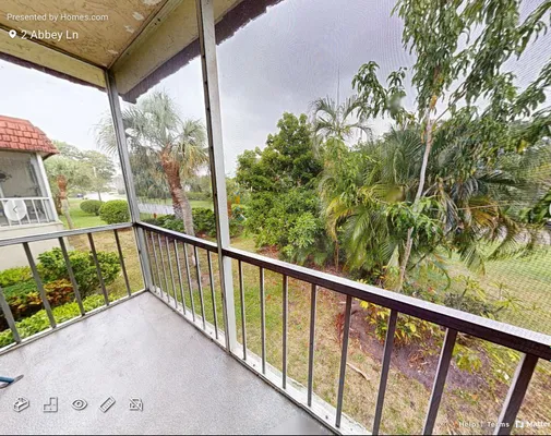 Property Slideshow image 2 of 22 | 2 abbey ln 203, Delray Beach, FL, 33446