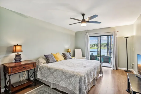 Property Slideshow image 2 of 38 | 7892 willow spring dr 1517, Lake Worth, FL, 33467