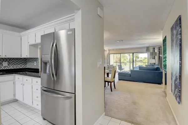 Property Slideshow image 2 of 31 | 18 westgate ln 18f, Boynton Beach, FL, 33436