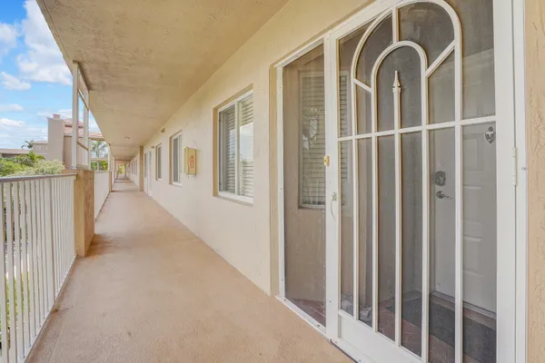 Property Slideshow image 2 of 45 | 5874 crystal shores dr apt 308, Boynton Beach, FL, 33437