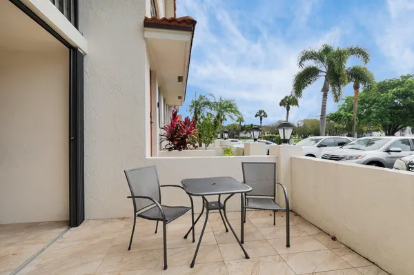 Property Slideshow image 3 of 49 | 9628 pavarotti ter apt 101, Boynton Beach, FL, 33437