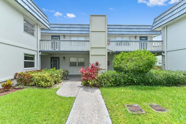 Property Slideshow image 3 of 36 | 160 tuscany c, Delray Beach, FL, 33446