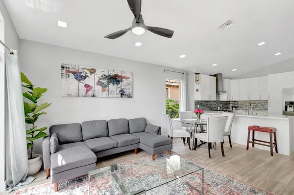 Property Slideshow image 3 of 20 | 9640 cherry blossom ct, Boynton Beach, FL, 33437