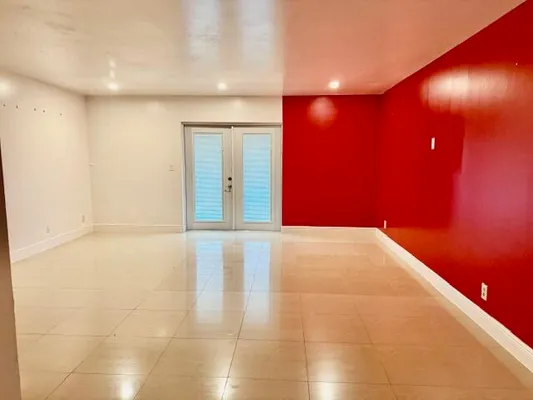 Property Slideshow image 2 of 21 | 2271 nw 48th ter apt 105, Lauderhill, FL, 33313