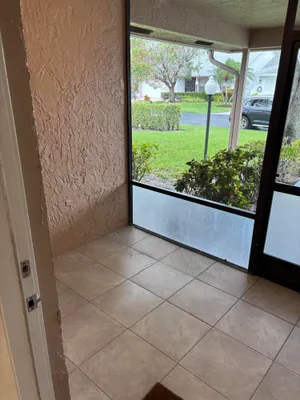 Property Slideshow image 3 of 34 | 3962 dafilee cir, West Palm Beach, FL, 33417