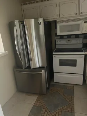 Property Slideshow image 3 of 16 | 128 windsor f, West Palm Beach, FL, 33417