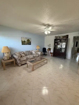 Property Slideshow image 2 of 19 | 1041 guildford c, Boca Raton, FL, 33434