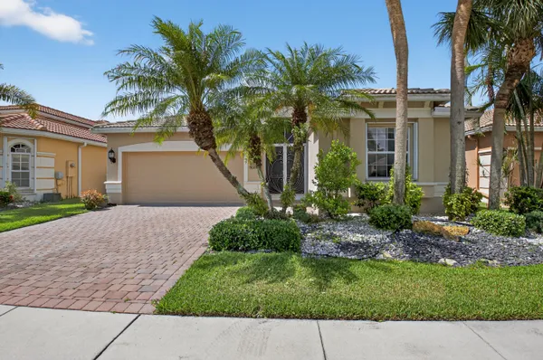 Property Slideshow image 2 of 78 | 8688 via avellino, Lake Worth, FL, 33467