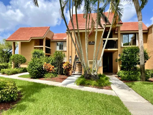 Property Slideshow image 2 of 35 | 11186 green lake dr apt 202, Boynton Beach, FL, 33437