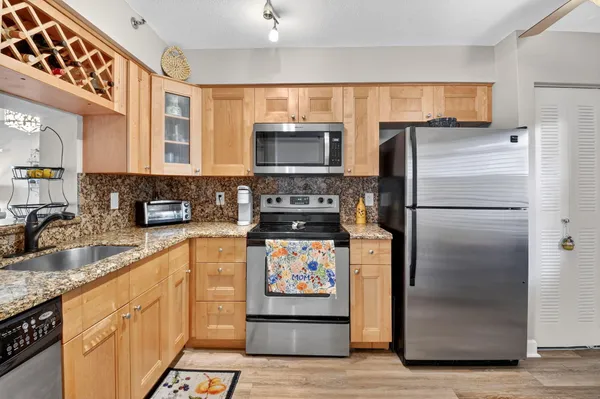 Property Slideshow image 3 of 43 | 14425 strathmore ln apt 404, Delray Beach, FL, 33446