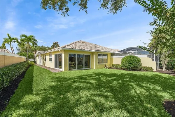 Property Slideshow image 2 of 36 | 4951 corsica sq, Vero Beach, FL, 32967