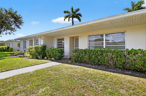 Property Slideshow image 3 of 46 | 8644 boca dr, Boca Raton, FL, 33433