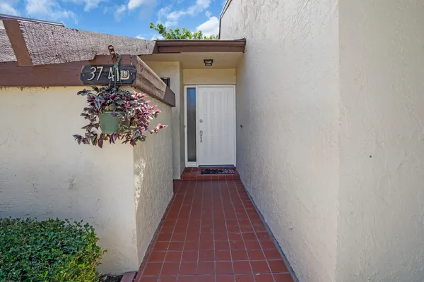 Property Slideshow image 3 of 43 | 3741 english d ln d, Lake Worth, FL, 33467