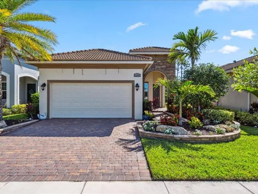 Property Slideshow image 3 of 48 | 11359 sw visconti way, Port Saint Lucie, FL, 34986