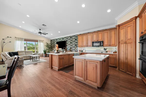 Property Slideshow image 3 of 65 | 7346 greenport cv, Boynton Beach, FL, 33437