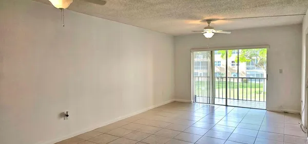 Property Slideshow image 3 of 37 | 9818 marina blvd apt 1226, Boca Raton, FL, 33428