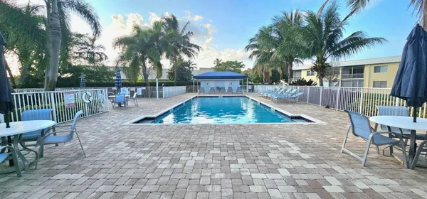 Property Slideshow image 2 of 37 | 9818 marina blvd apt 1226, Boca Raton, FL, 33428
