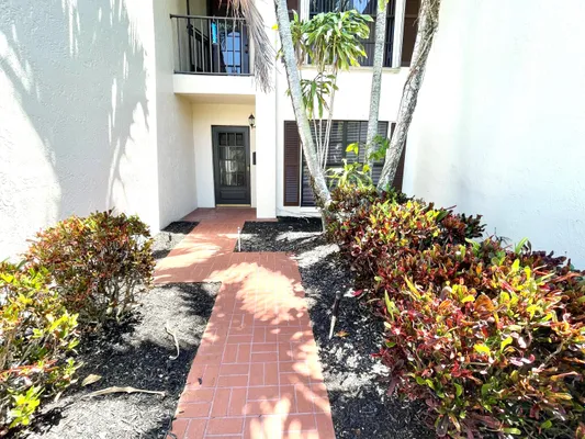 Property Slideshow image 2 of 24 | 3089 lucerne park drive dr, Greenacres, FL, 33467