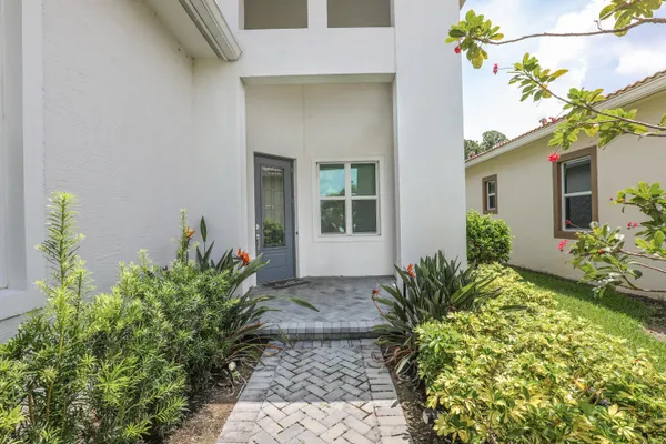 Property Slideshow image 2 of 87 | 11587 sw visconti way, Port Saint Lucie, FL, 34986