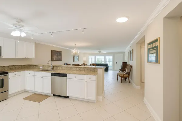Property Slideshow image 2 of 23 | 18900 stewart cir apt 7, Boca Raton, FL, 33496