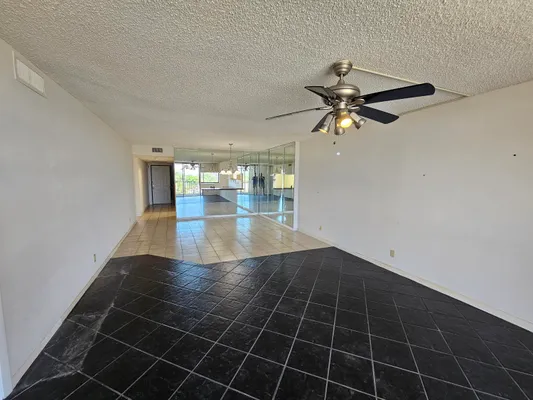 Property Slideshow image 3 of 17 | 4725 lucerne lakes blvd 413, Lake Worth, FL, 33467