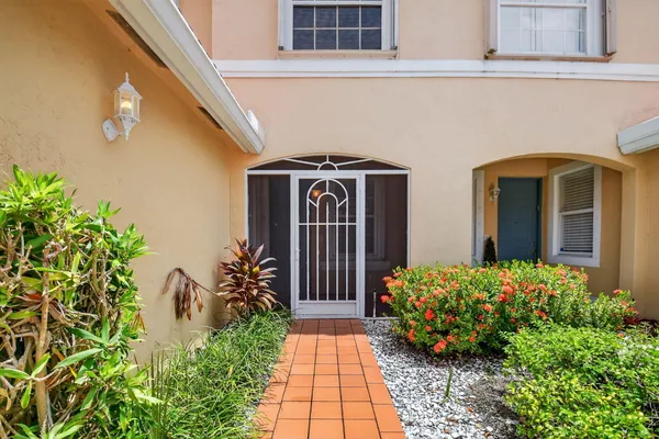 Property Slideshow image 2 of 65 | 12447 crystal pointe dr unit 101, Boynton Beach, FL, 33437