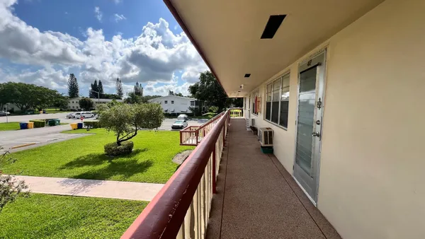 Property Slideshow image 2 of 13 | 42 sussex b, West Palm Beach, FL, 33417