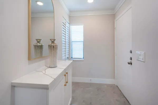 Property Slideshow image 3 of 22 | 7920 eastlake dr apt 19f, Boca Raton, FL, 33433
