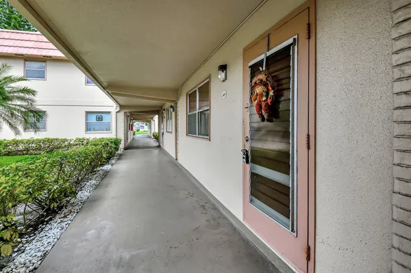 Property Slideshow image 2 of 26 | 451 saxony j, Delray Beach, FL, 33446