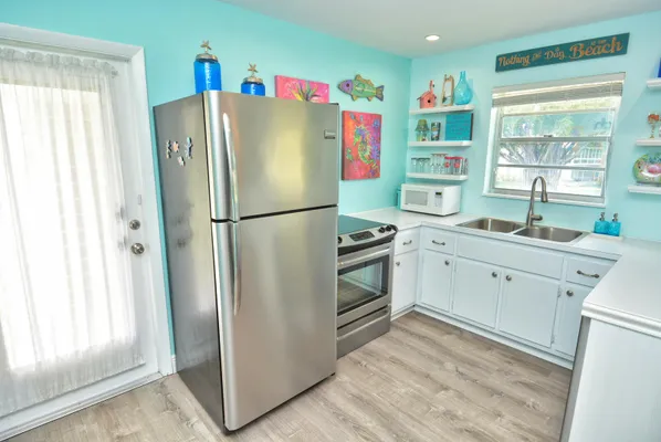 Property Slideshow image 2 of 30 | 1225 nw 21st st 1715, Stuart, FL, 34994