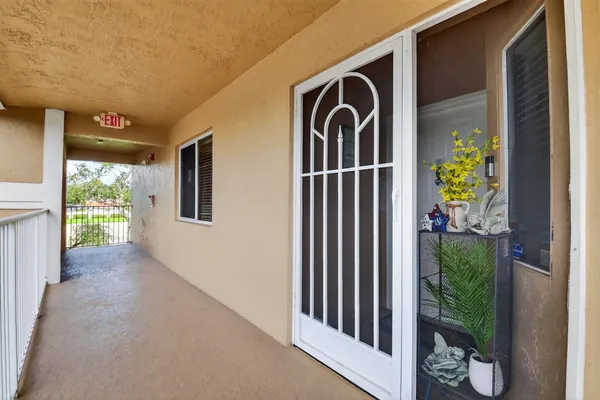 Property Slideshow image 3 of 77 | 5951 regal glen dr 201, Boynton Beach, FL, 33437