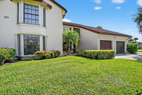 Property Slideshow image 2 of 75 | 3066 lucerne park dr, Greenacres, FL, 33467