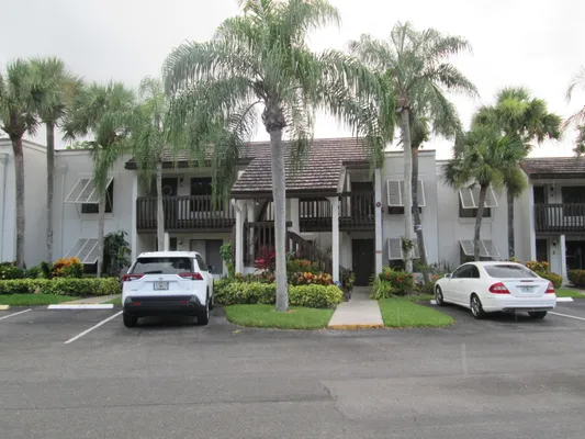 Property Slideshow image 3 of 57 | 10155 mangrove dr apt 204, Boynton Beach, FL, 33437