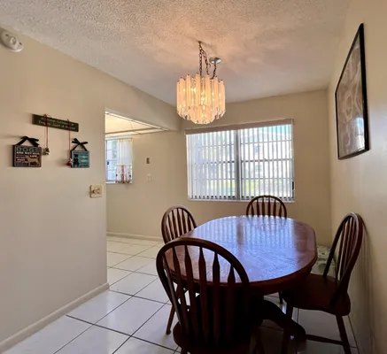 Property Slideshow image 3 of 20 | 76 sheffield d, West Palm Beach, FL, 33417