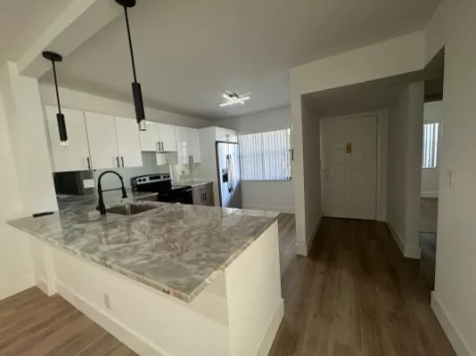 Property Slideshow image 3 of 11 | 7674 tahiti ln 101, Lake Worth, FL, 33467