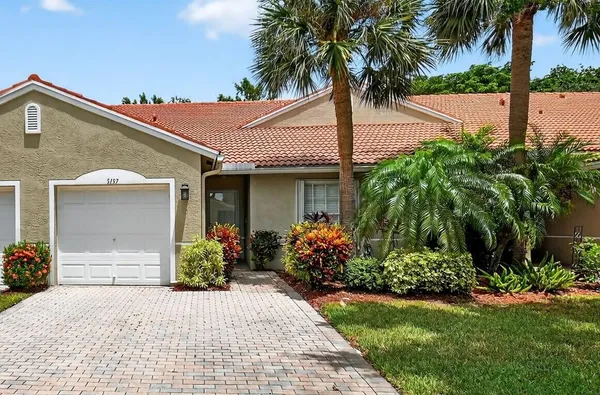 Property Slideshow image 2 of 25 | 5137 toscana trl, Boynton Beach, FL, 33437