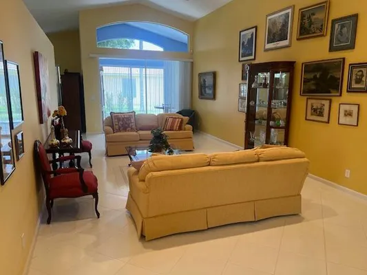 Property Slideshow image 3 of 20 | 10036 diamond lake rd, Boynton Beach, FL, 33437